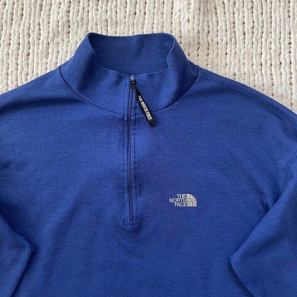 The North Face Women's Blue Quarter Zip Pullover - Size L - Picture 2 of 4